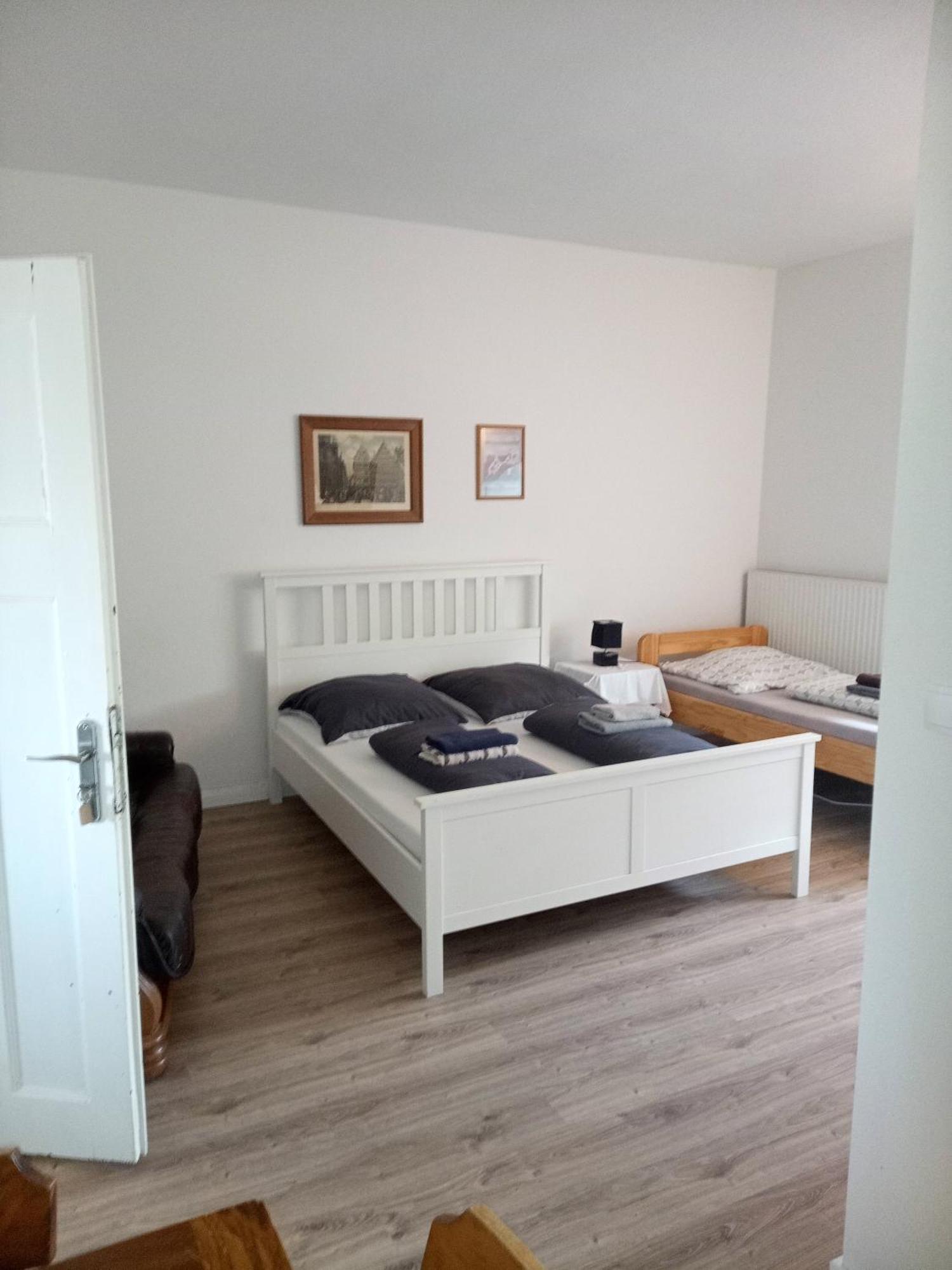 Zum bothmerschen Krug Schwarmstedt Exterior foto