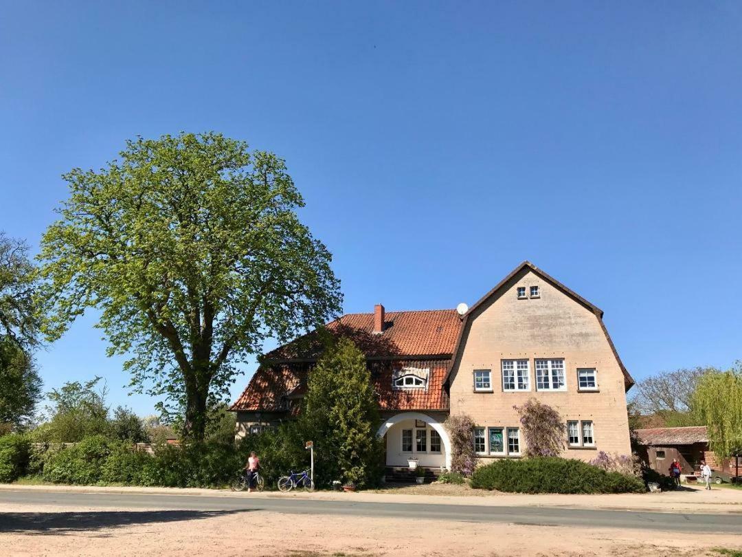 Zum bothmerschen Krug Schwarmstedt Exterior foto